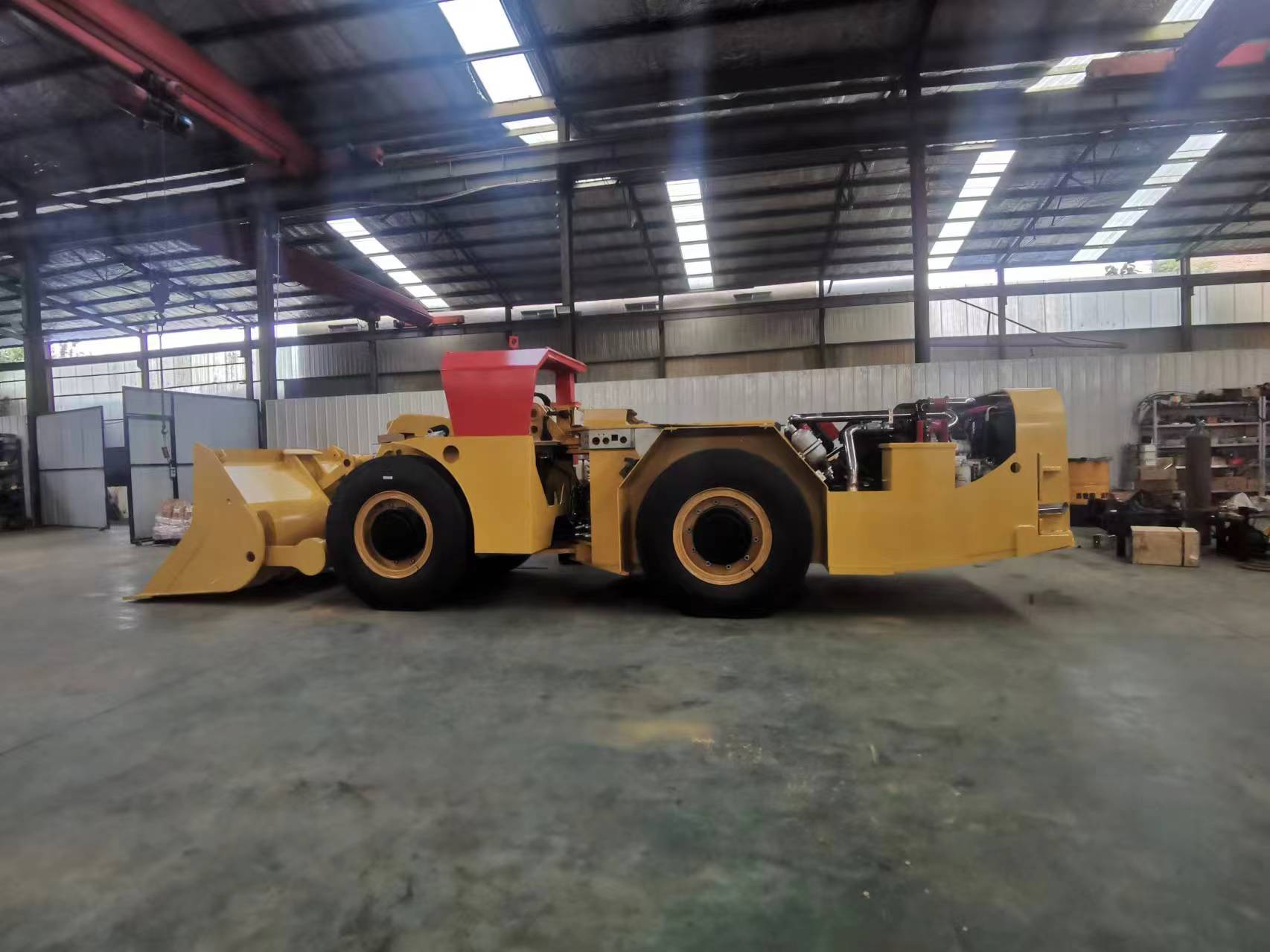 How to choose the underground trackless mining equipment suitable for any mineral